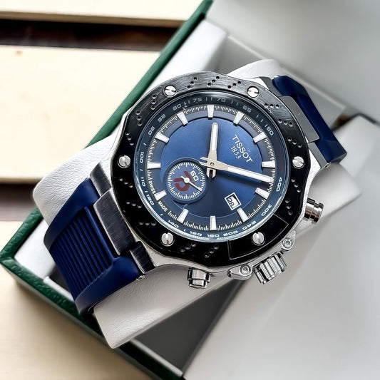 Gray helmet for bikers